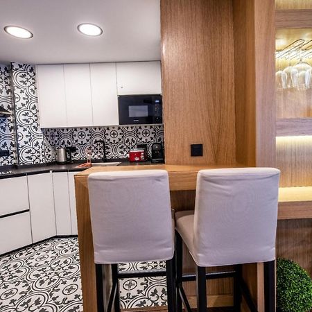 Fantastic Brand New Appartment In Best Location Just Few Steps From The Ski Slope! Private Parking เซียร์ราเนบาดา ภายนอก รูปภาพ